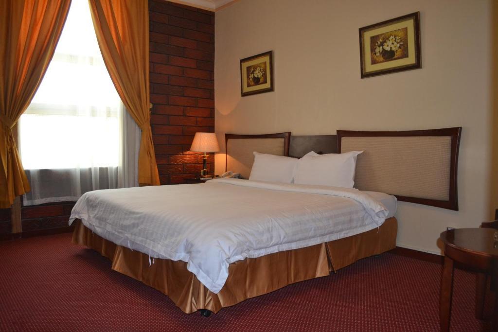 Bilqase Throne Hotel Dammam Habitación foto